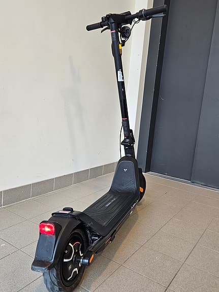 Niu Elsparkcykel – Lång räckvidd
