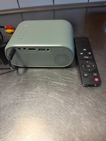 Projektor Q11, mini