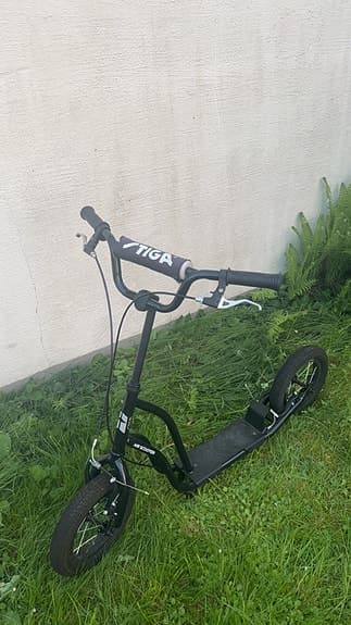 Stiga Air Scooter Sparkcykel Svart