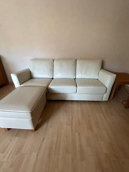3-Sitts Skinnsoffa & Fotpall