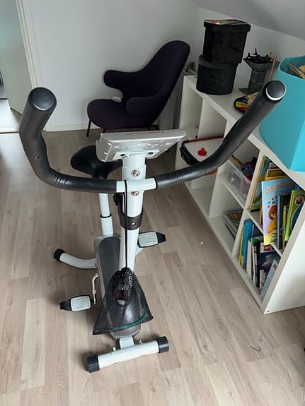 Trekkrunner motionscykel med display