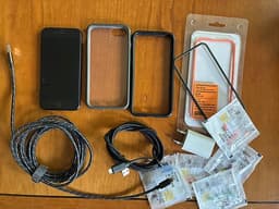 iPhone SE 2022 64GB (3rd Generation) med tillbehör