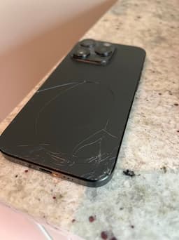 Apple iPhone 15 Pro 128 GB svart