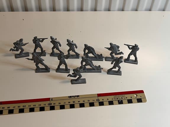 Vintage Sovjetiska Soldater Sjömän USSR Leningrad Plastfigurer 11 st