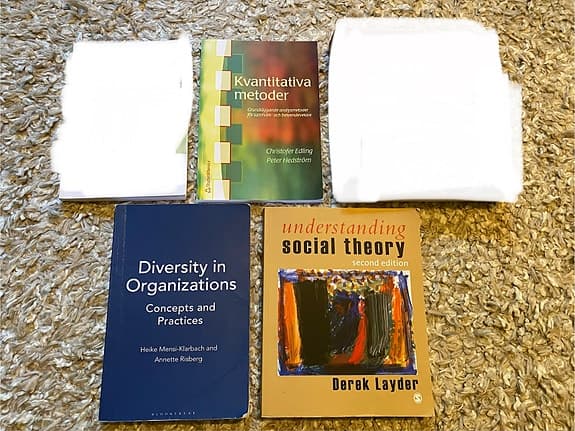 Studentlitteratur