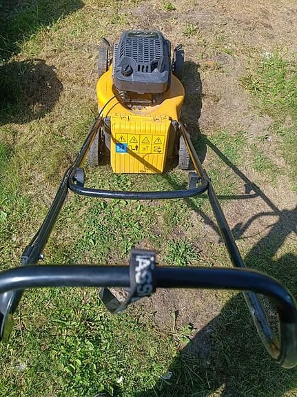 Stiga LS 45 bensindriven gräsklippare gul