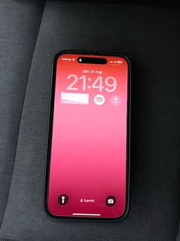 Apple iPhone 16 128 GB svart