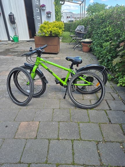 Frog 53, barncykel 20 tum med Dubbdäck