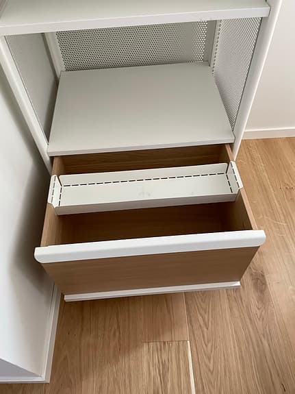 IKEA Bekant kontorsmöbel / hurts på hjul
