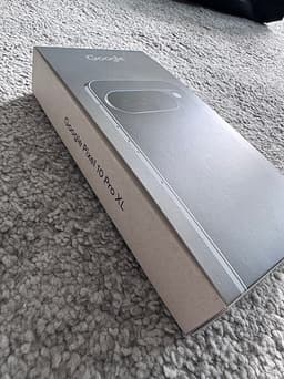 UNOPENED Brand new Google Pixel 10 PRO XL 5G Smartphone