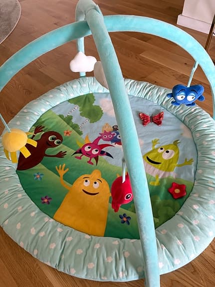 Baby Born babygym med lekbågar och figurer