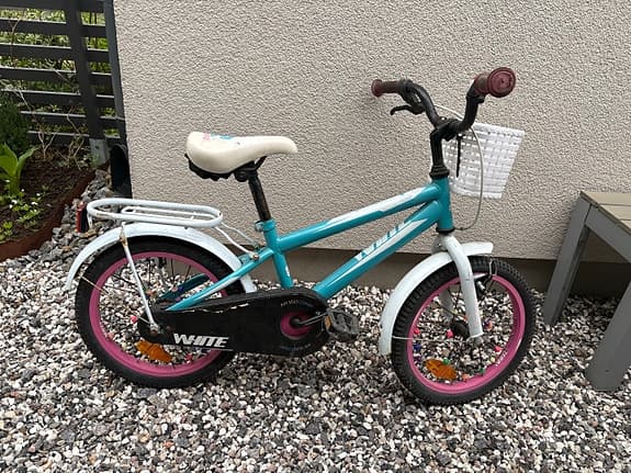 Lättcyklad och stabil barncykel 16 tum White