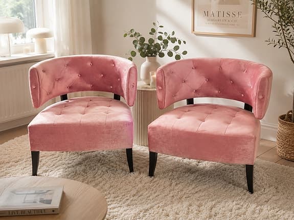 2 fåtöljer i rosa sammet