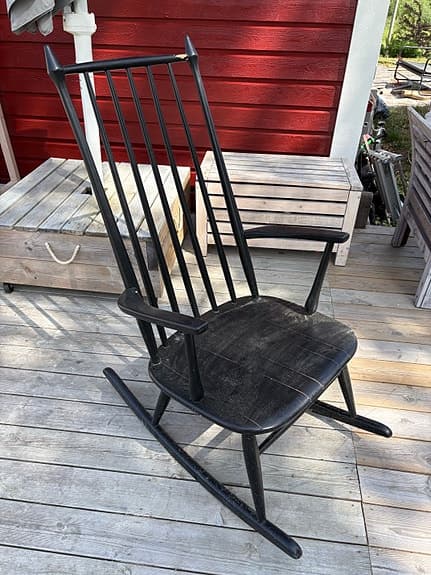 Gungstol / gungfåtölj i trä