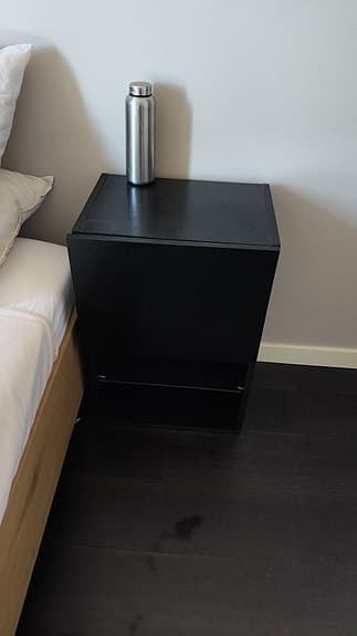 Sängbord / Bed side table x2