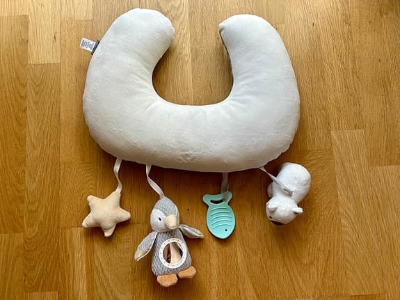 Little Penguin Tummy Time Aktvitetskudde Nuby