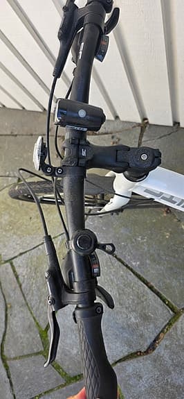 White SC Comp hybridcykel (16 växlar) – Absolut nyskick