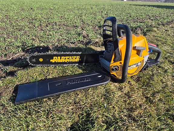 Partner motorsåg 4700 15"