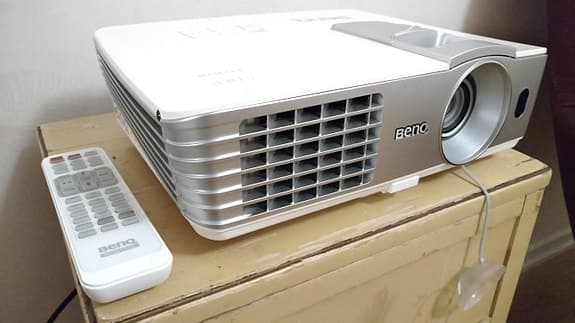 Projektor BENQ W1070