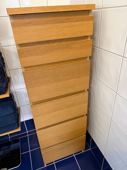 IKEA byrå Malm med spegel i ekfaner