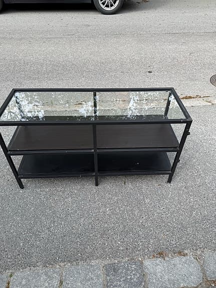 TV/Media hylla