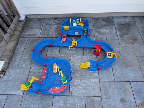 Aquaplay vattenbana lekset blå