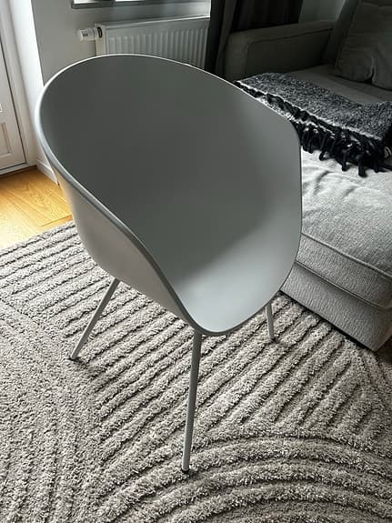 Hay about a chair, 6st