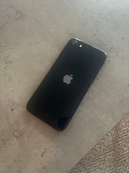 iPhone SE 2022 Apple