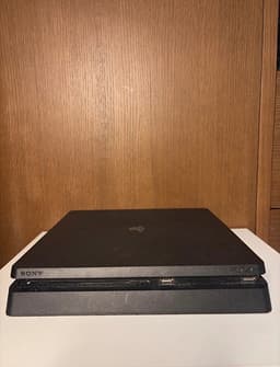 Sony PlayStation 4 (PS4) Slim 500GB - Svart