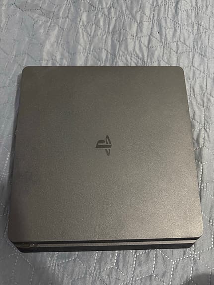 Sony Playstation 4 spelkonsol svart
