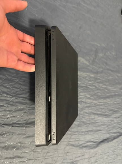 Sony Playstation 4 spelkonsol svart