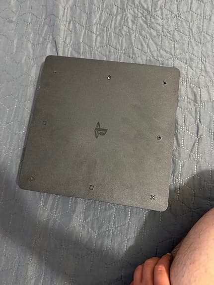 Sony Playstation 4 spelkonsol svart