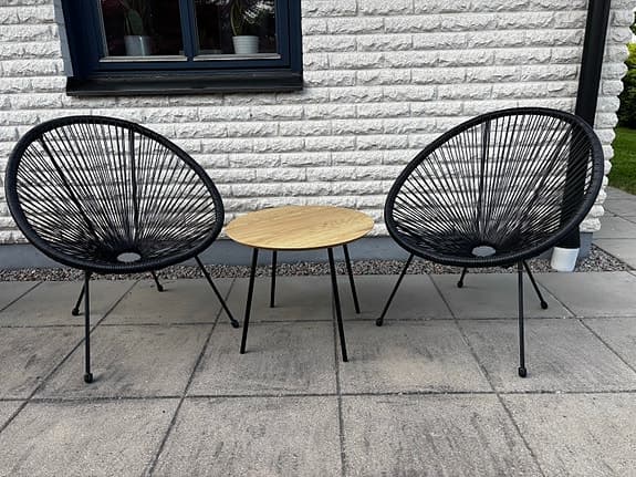 Loungestolar med bord