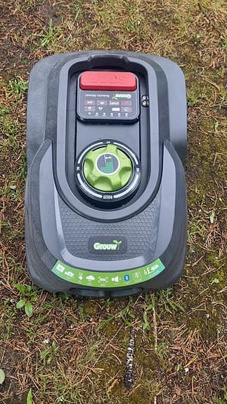 Grouw robotgräsklippare 900 m²