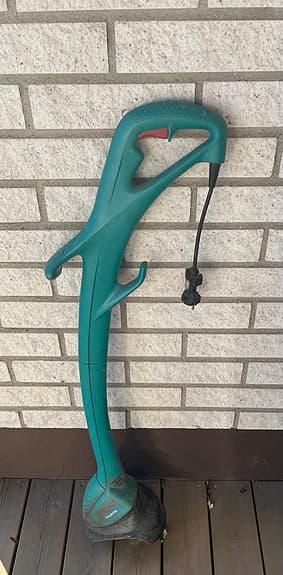 Grön elektrisk trimmer