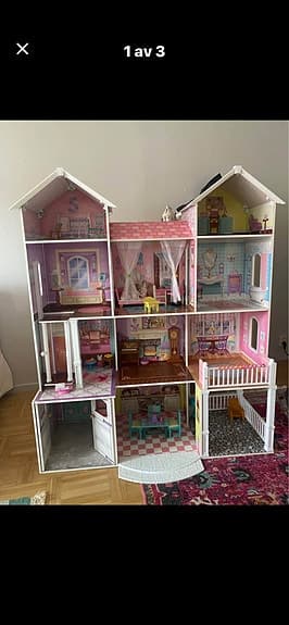 Barbie stort dockhus med flera våningar