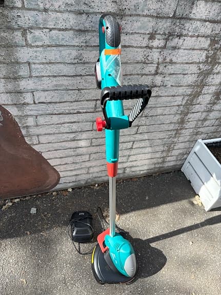 Bosch batteridriven grästrimmer