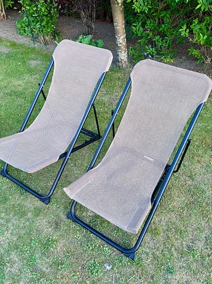 Hopfällbara solstolar beige med svart stålstomme