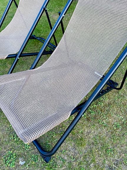 Hopfällbara solstolar beige med svart stålstomme