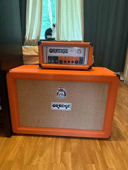 Orange gitarrförstärkare topp + högtalarkabinett orange
