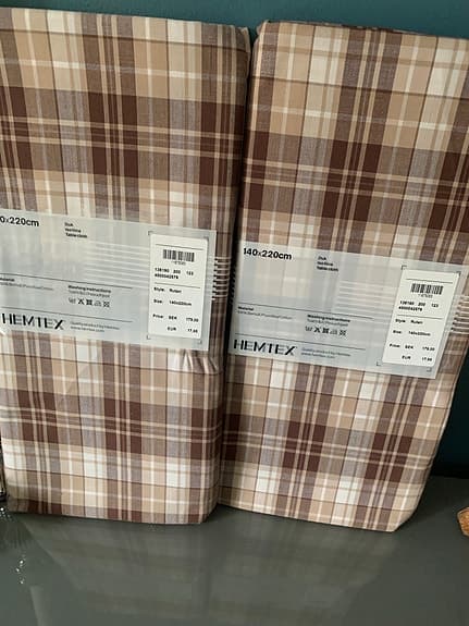 Hemtex Rutan duk 140x220 cm rutigt bomullstyg