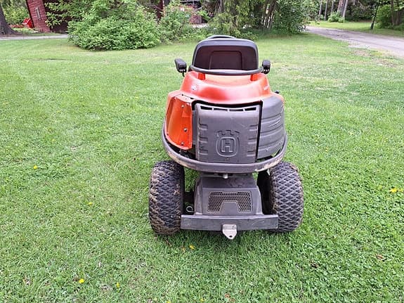 Husqvarna Rider 422 Ts  4wd med sopvals