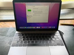 Macbook 12 Retina - Mycket fint skick, endast 124 battericykler