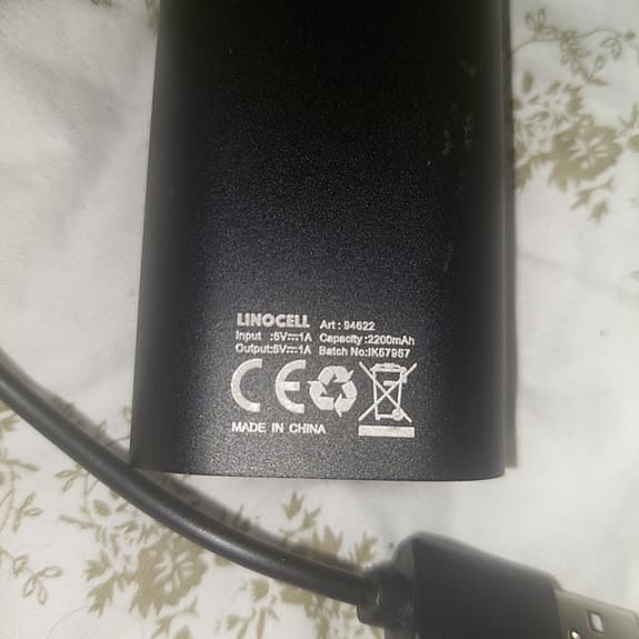 POWERBANK SVART