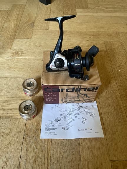 Abu Garcia Cardinal 80F — komplett med originalbox + 2 extra spolar