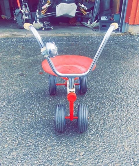 Charmig Retro-Trehjuling