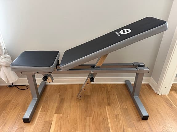 Master Fitness - träningsbänk justerbar