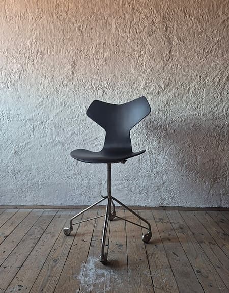 Arne jacobsen modell 3117 GP