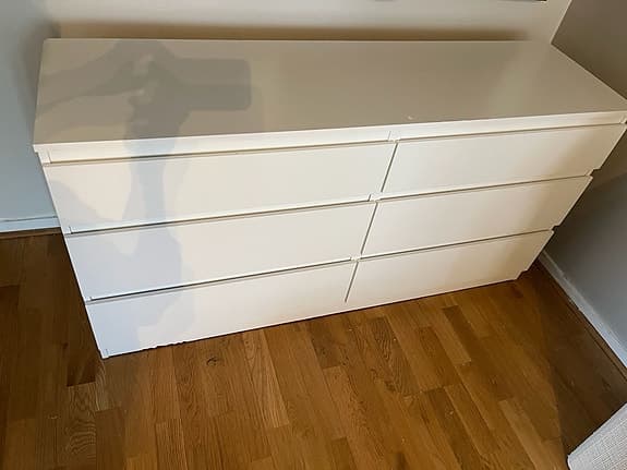 Ikea malmbyrå