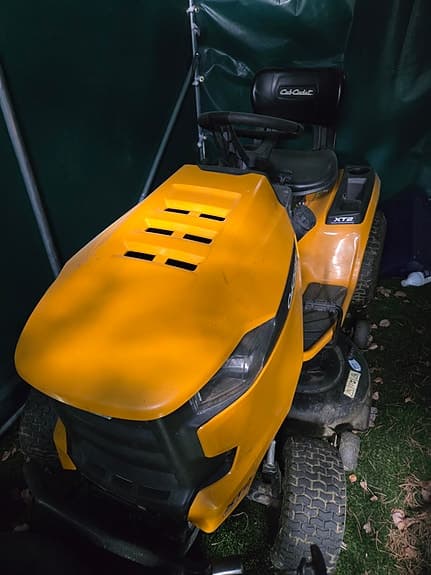 Cub Cadet XT2 PS107